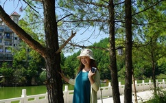 亚洲国产专区校园欧美